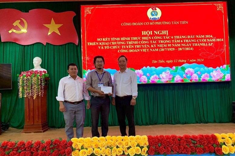 Công đoàn cơ sở phường Tân Tiến tổ chức Hội nghị Sơ kết hoạt động Công đoàn 6 tháng đầu năm 2024 và tổ chức tuyên truyền, kỷ niệm 95 năm Ngày thành lập Công đoàn Việt Nam (28/7/1929 - 28/7/2024)